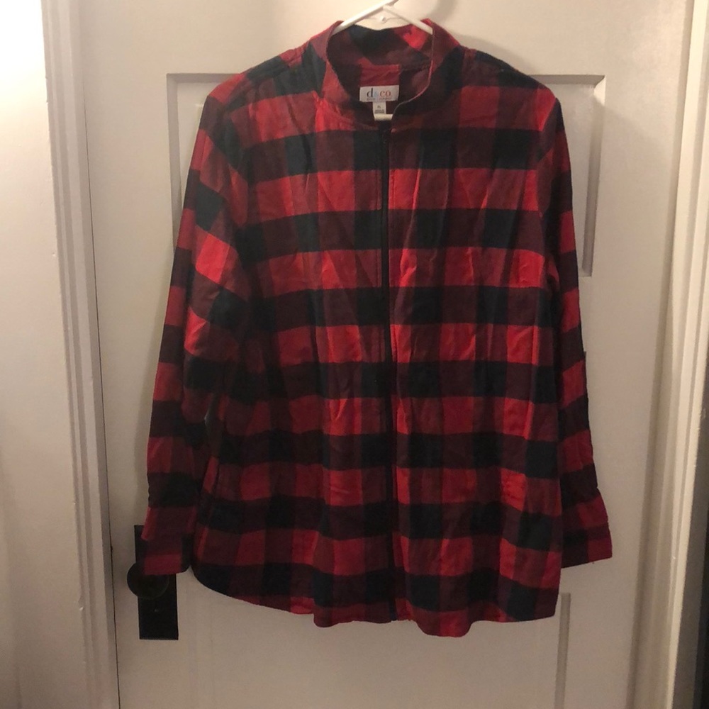 Flannel zip up top